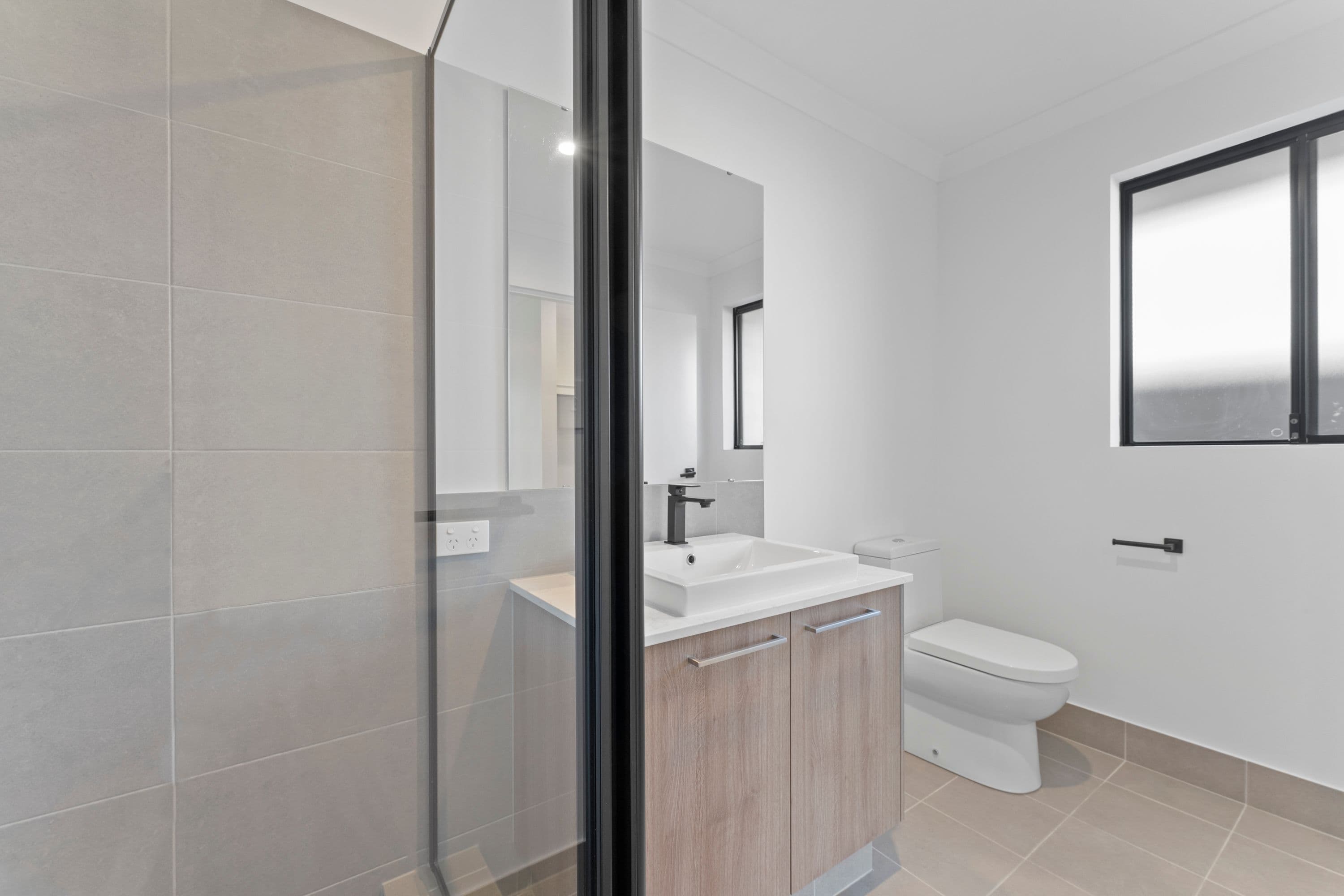 17 Karijini Crescent, Baldivis WA 6171, Baldivis - Thumbnail 8