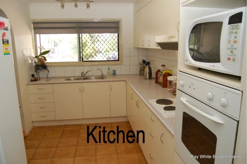 13  Lacebark Street, CRESTMEAD QLD 4132, Crestmead - Thumbnail 2