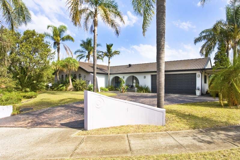 1  Emu Close, BOSSLEY PARK NSW 2176, Bossley Park - Image 1