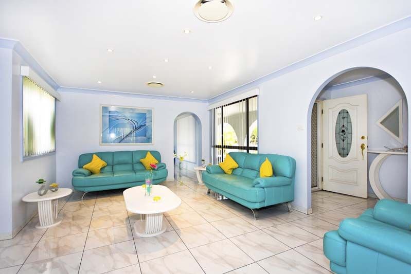 1  Emu Close, BOSSLEY PARK NSW 2176, Bossley Park - Thumbnail 2