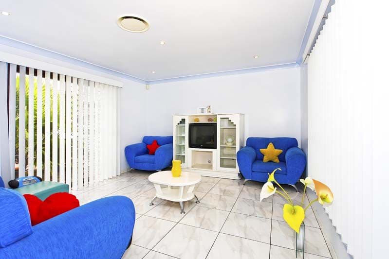 1  Emu Close, BOSSLEY PARK NSW 2176, Bossley Park - Thumbnail 3