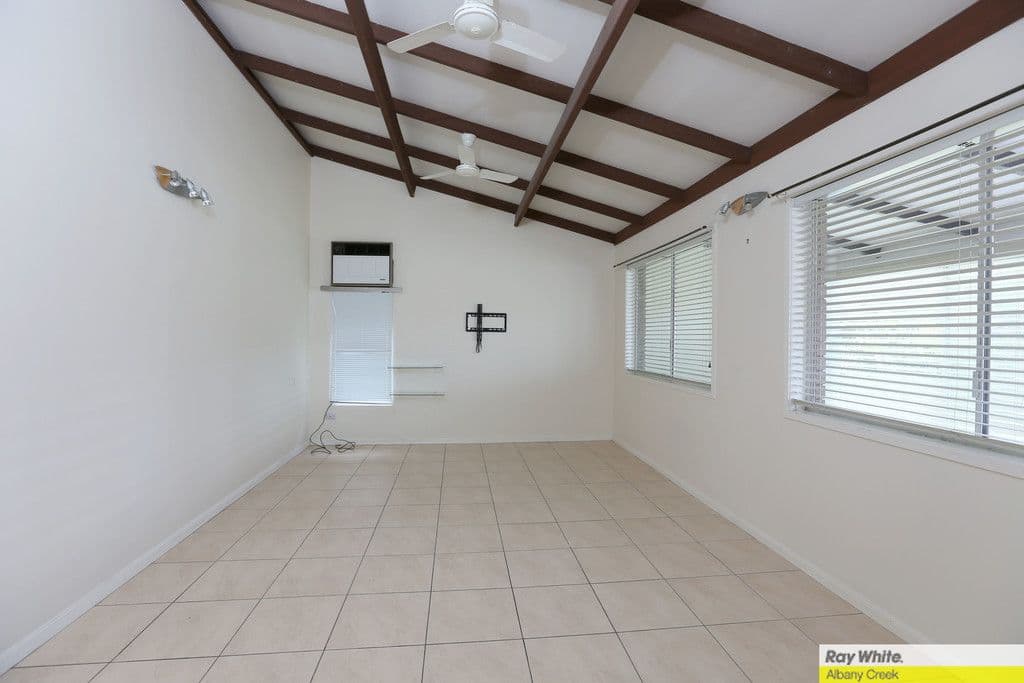 10 Baltray Place, Ferny Grove QLD 4055, Ferny Grove - Thumbnail 3