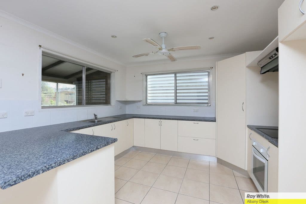 10 Baltray Place, Ferny Grove QLD 4055, Ferny Grove - Thumbnail 5
