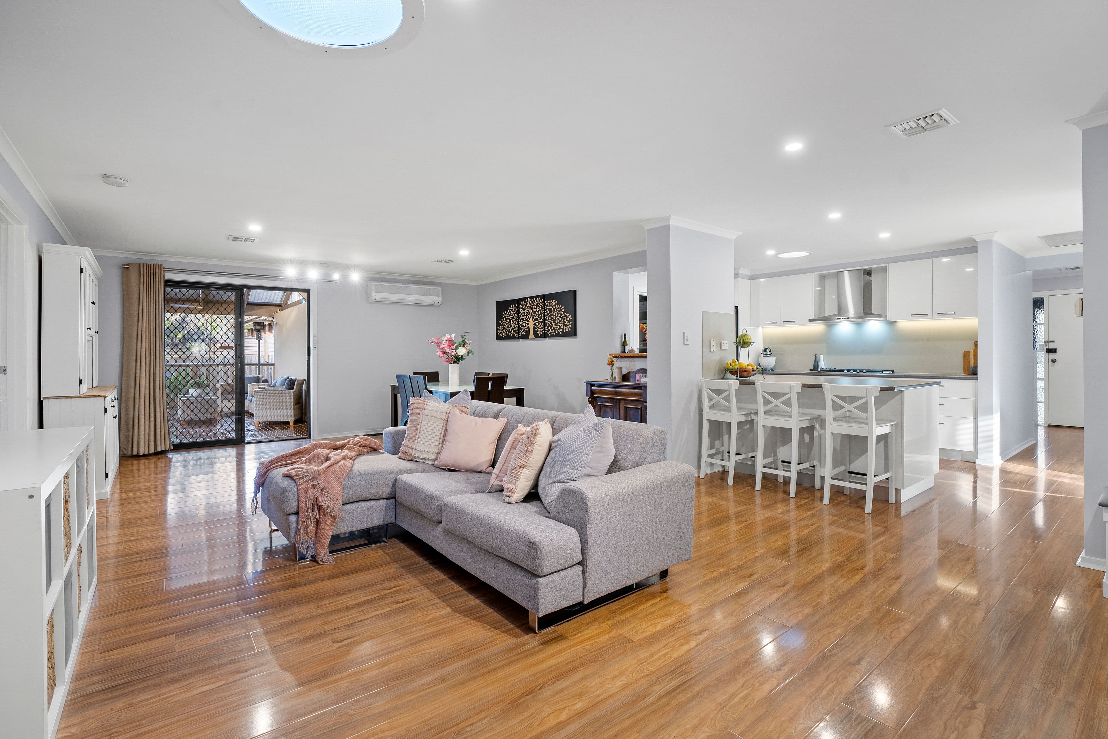 13 Litchfield Avenue, Ferntree Gully VIC 3156, Ferntree Gully - Thumbnail 5