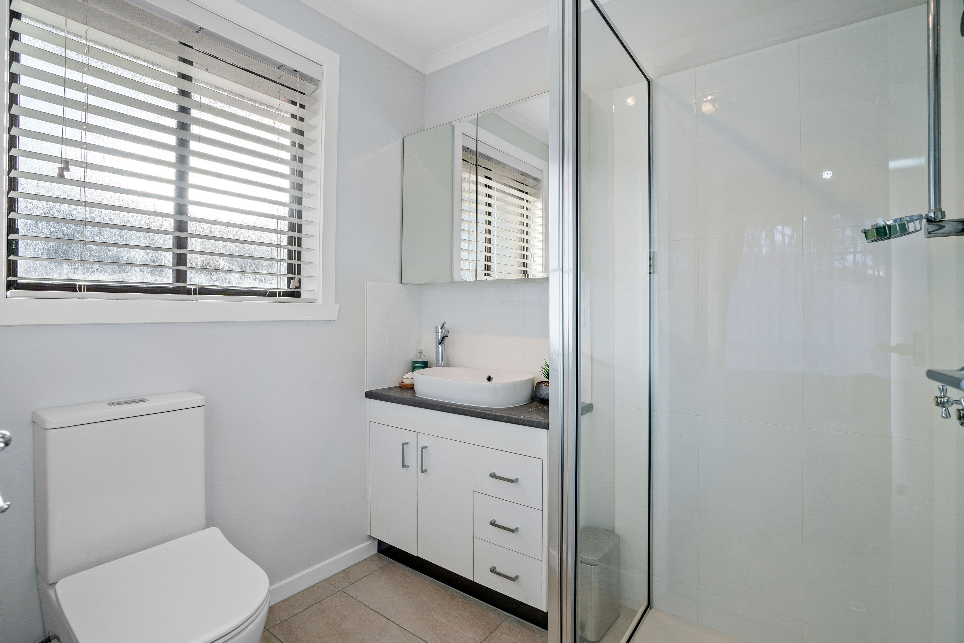13 Litchfield Avenue, Ferntree Gully VIC 3156, Ferntree Gully - Thumbnail 8
