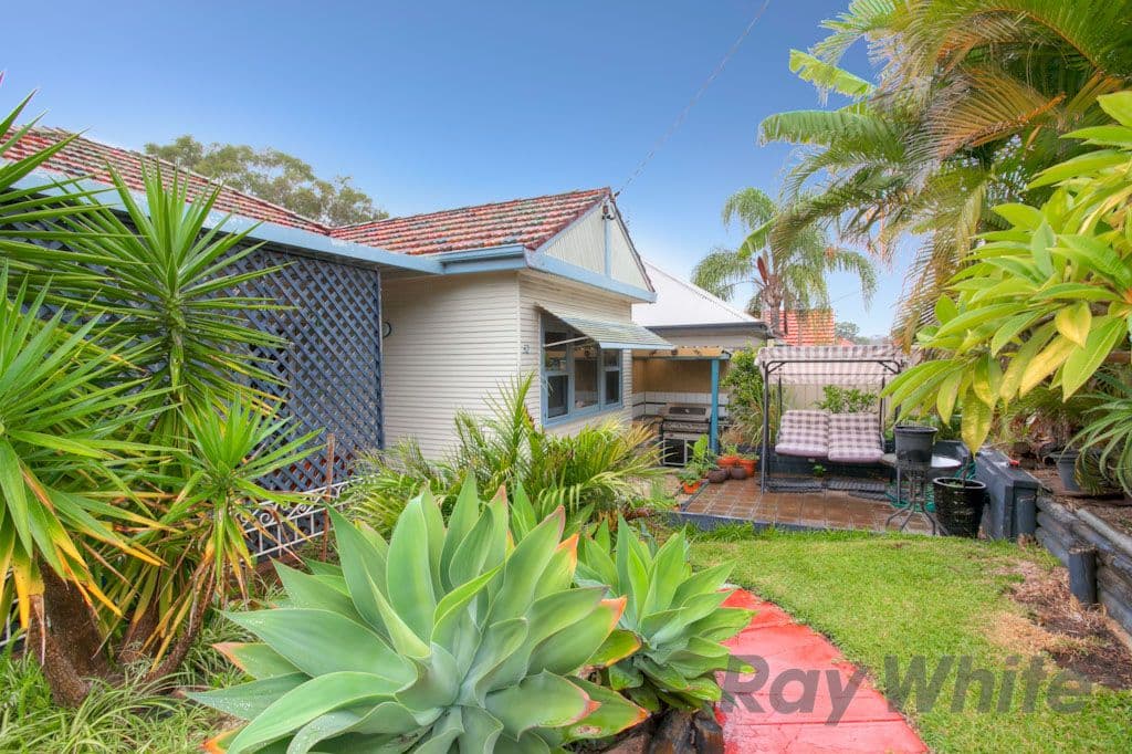 32 Kahibah Road, HIGHFIELDS NSW 2289, Highfields - Image 1