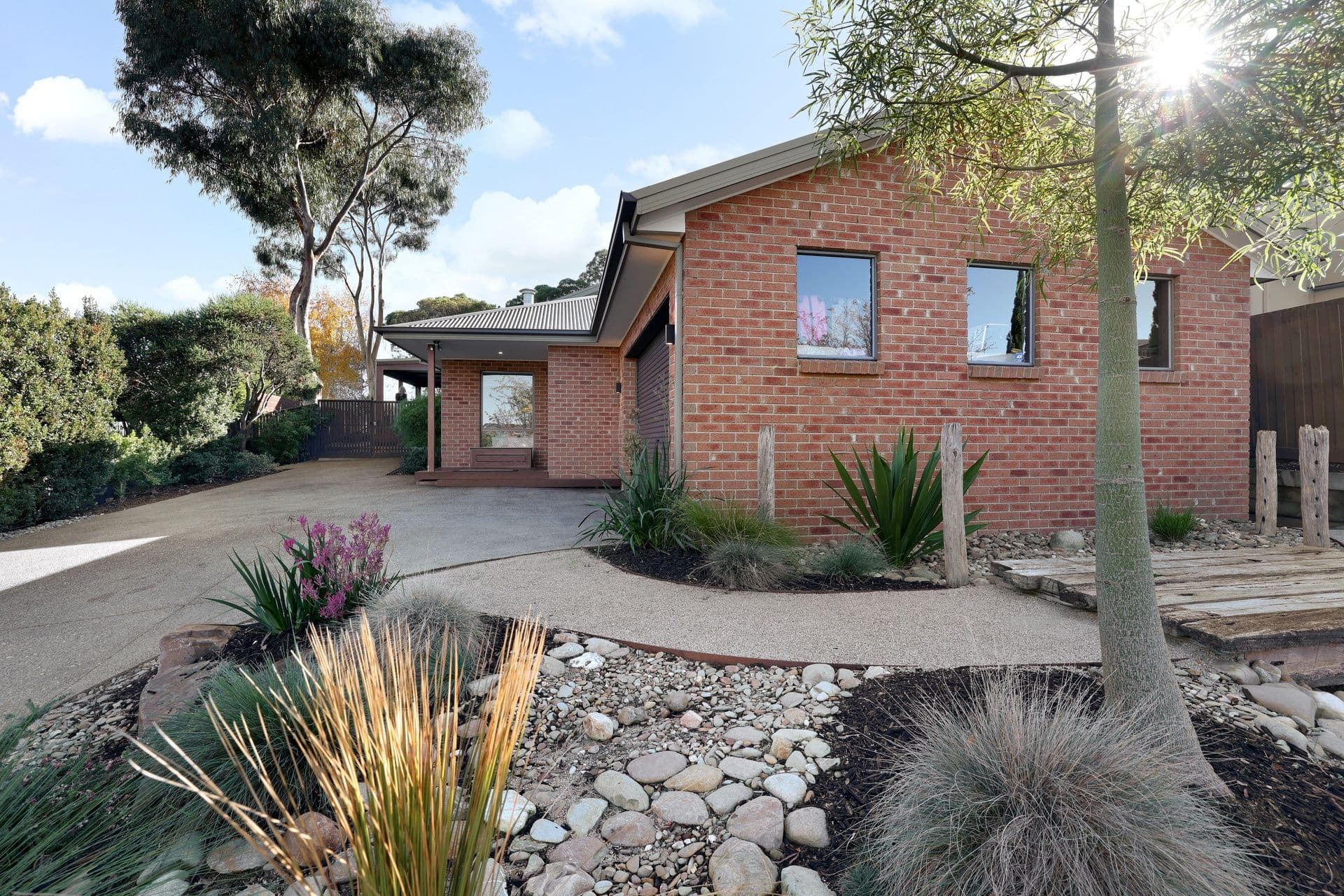 48 Leemak Crescent, Berwick VIC 3806, Berwick - Thumbnail 3