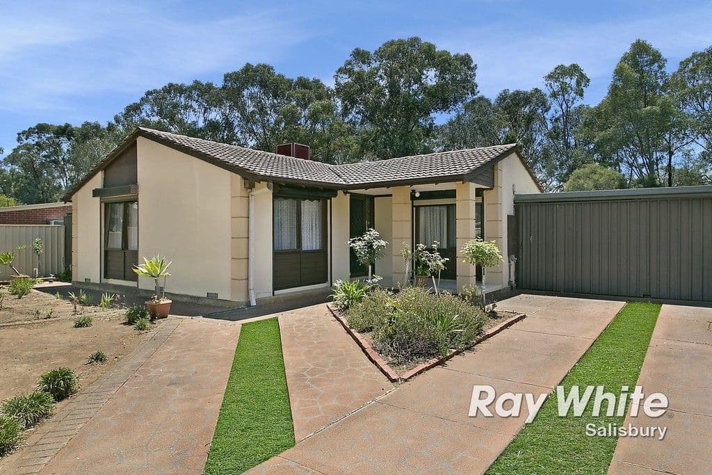 10 Oronga Street, Salisbury North SA 5108, Salisbury North - Image 1