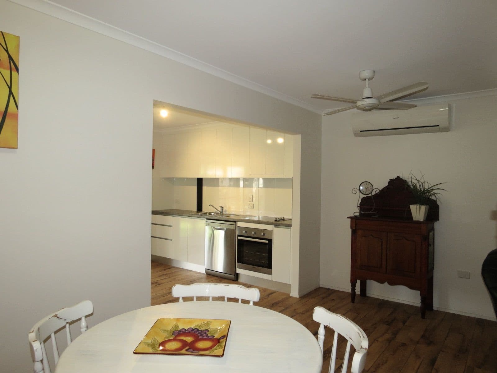 124 Hospital Road, Emerald QLD 4720, Emerald - Thumbnail 7