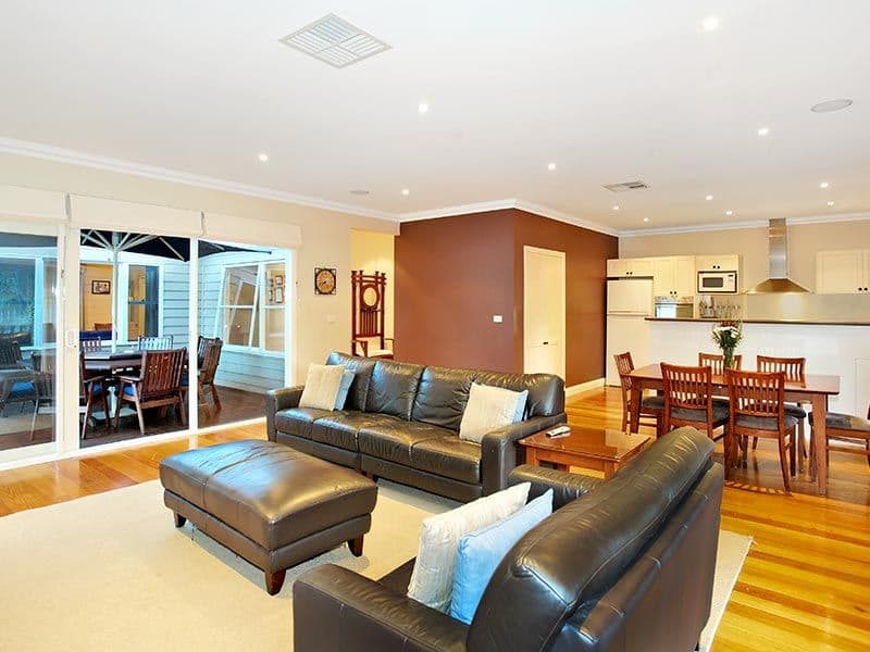 26 Dalmor Avenue, MITCHAM VIC 3132, Mitcham - Thumbnail 2
