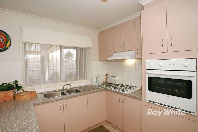 53 Jacinta Drive, CRANBOURNE VIC 3977, Cranbourne West - Thumbnail 7