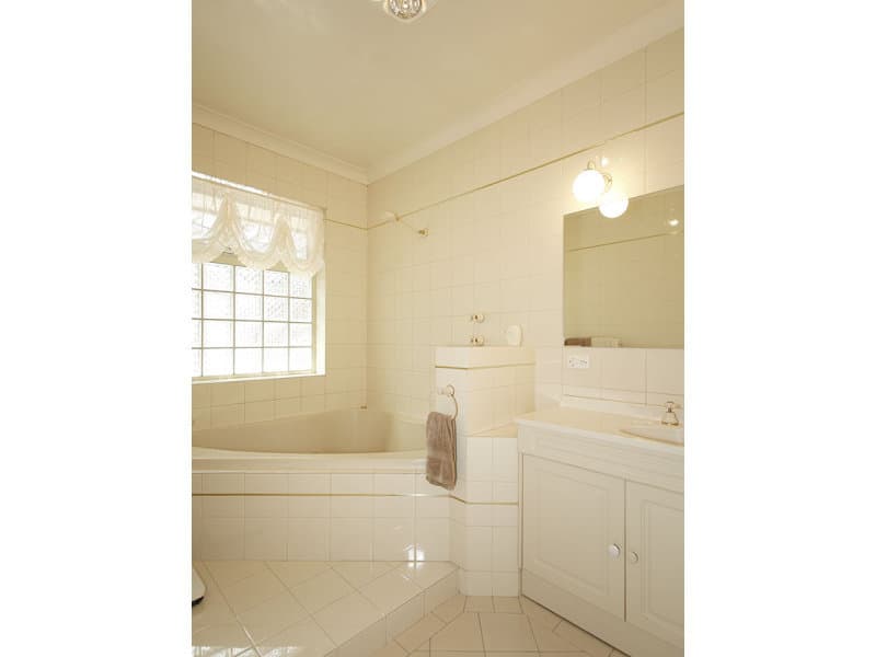 6 Yates Crescent, Morphett Vale - Thumbnail 5