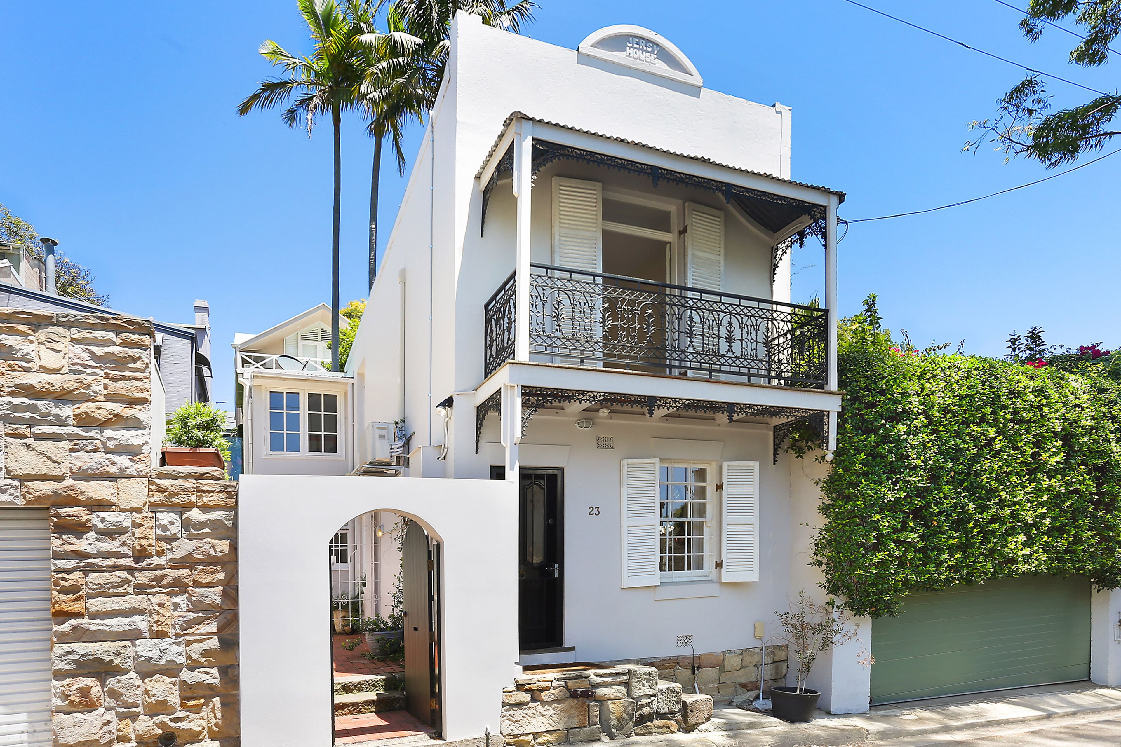 23 Sutherland Avenue, Paddington - Image 1