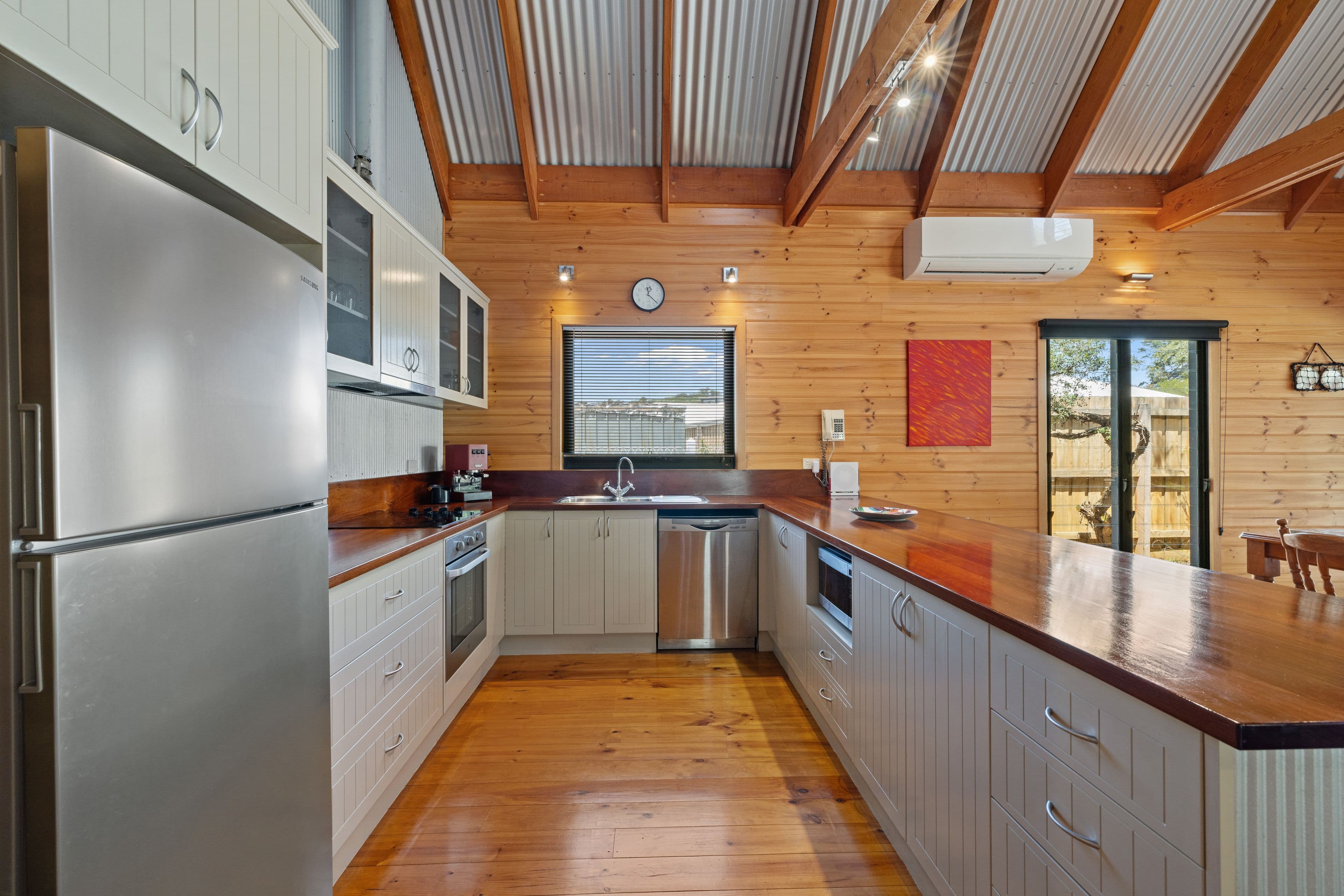 1 Crichton Crescent, Venus Bay VIC 3956, Venus Bay - Thumbnail 3