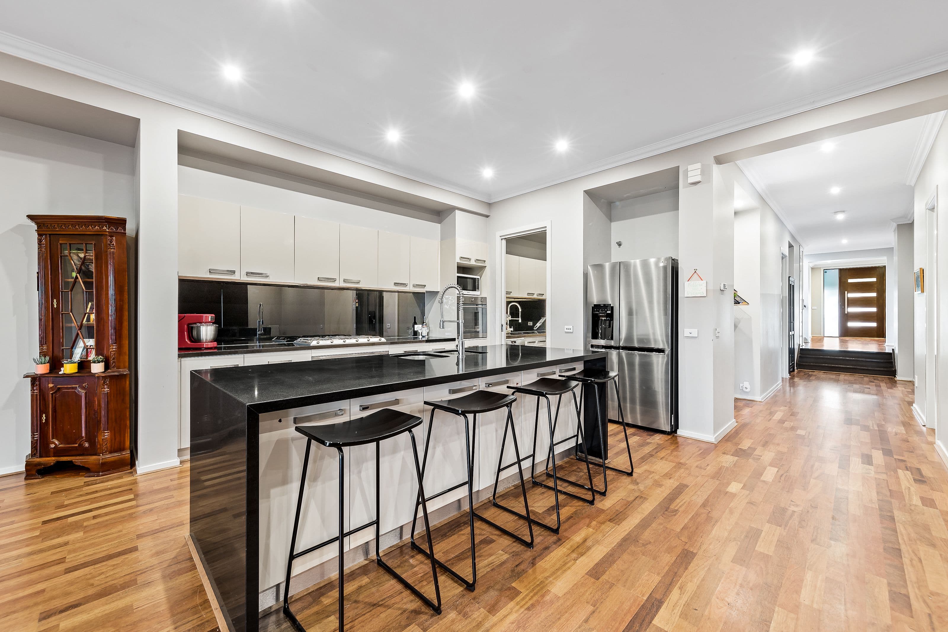 60 Danien Street, Glen Waverley VIC 3150, Glen Waverley - Thumbnail 4