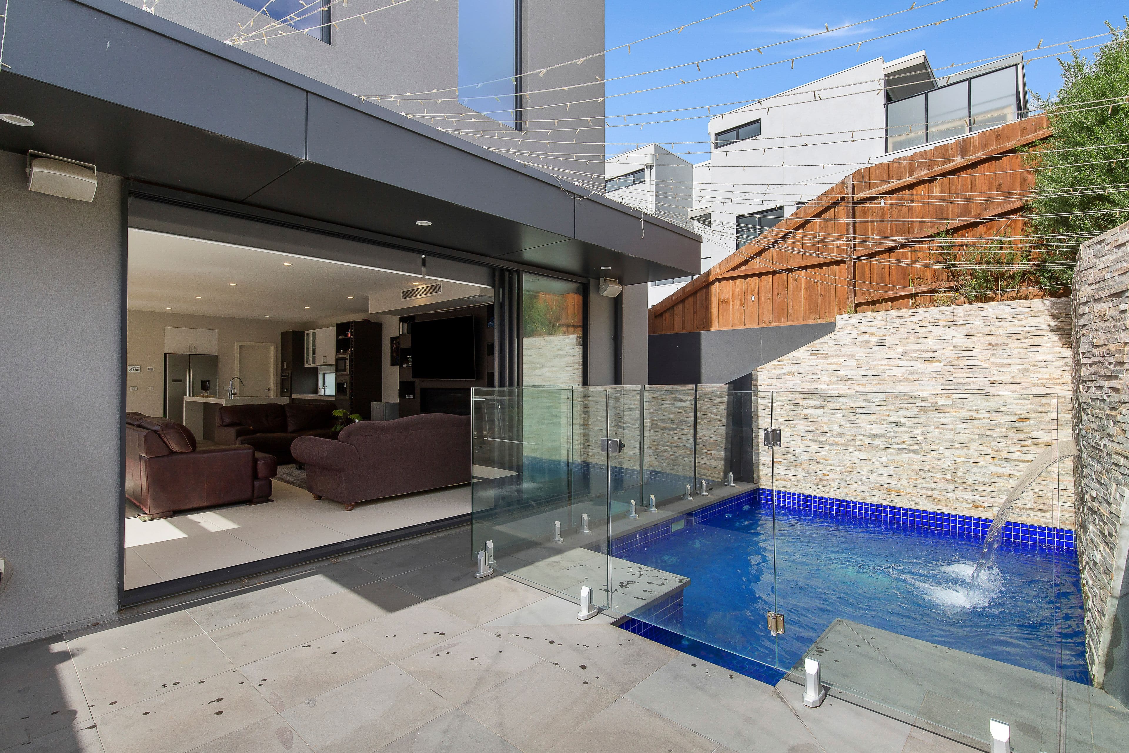 8 Red Hill Terrace, Doncaster East VIC 3109, Doncaster East - Thumbnail 3