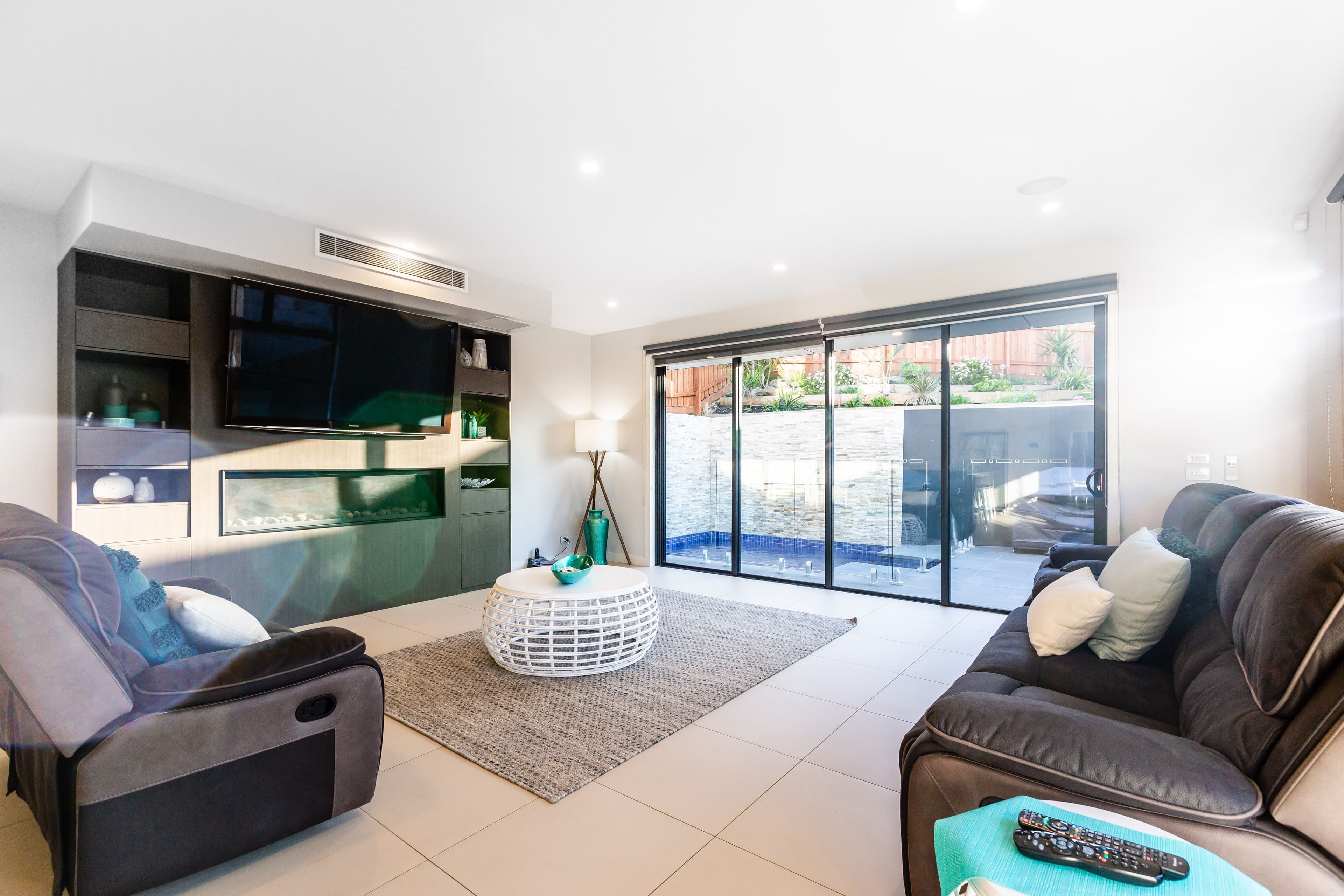 8 Red Hill Terrace, Doncaster East VIC 3109, Doncaster East - Thumbnail 4