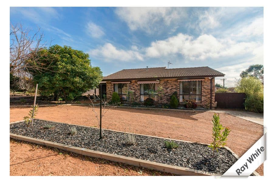 33 Groveland Crescent, ISABELLA PLAINS ACT 2905, Isabella Plains - Image 1