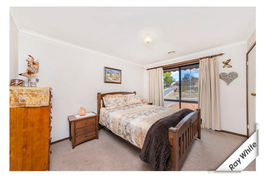 33 Groveland Crescent, ISABELLA PLAINS ACT 2905, Isabella Plains - Thumbnail 4