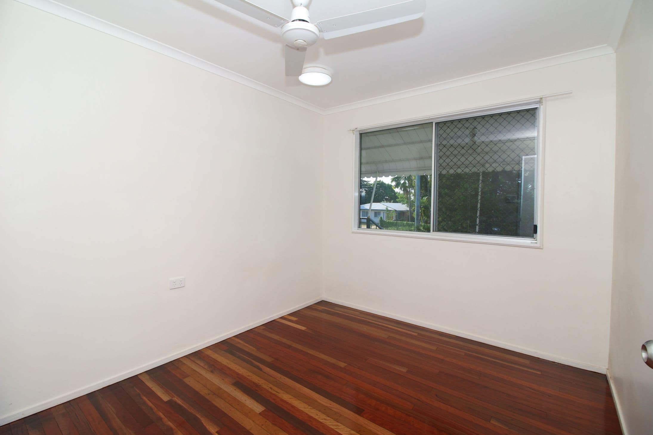13 Maria Street, Rasmussen QLD 4815, Rasmussen - Thumbnail 4