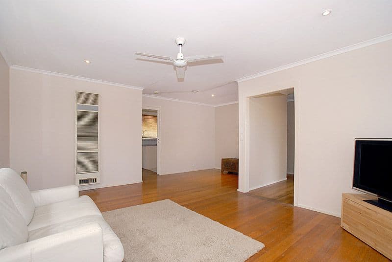 72 Mountain Gate Drive, FERNTREE GULLY VIC 3156, Ferntree Gully - Thumbnail 2