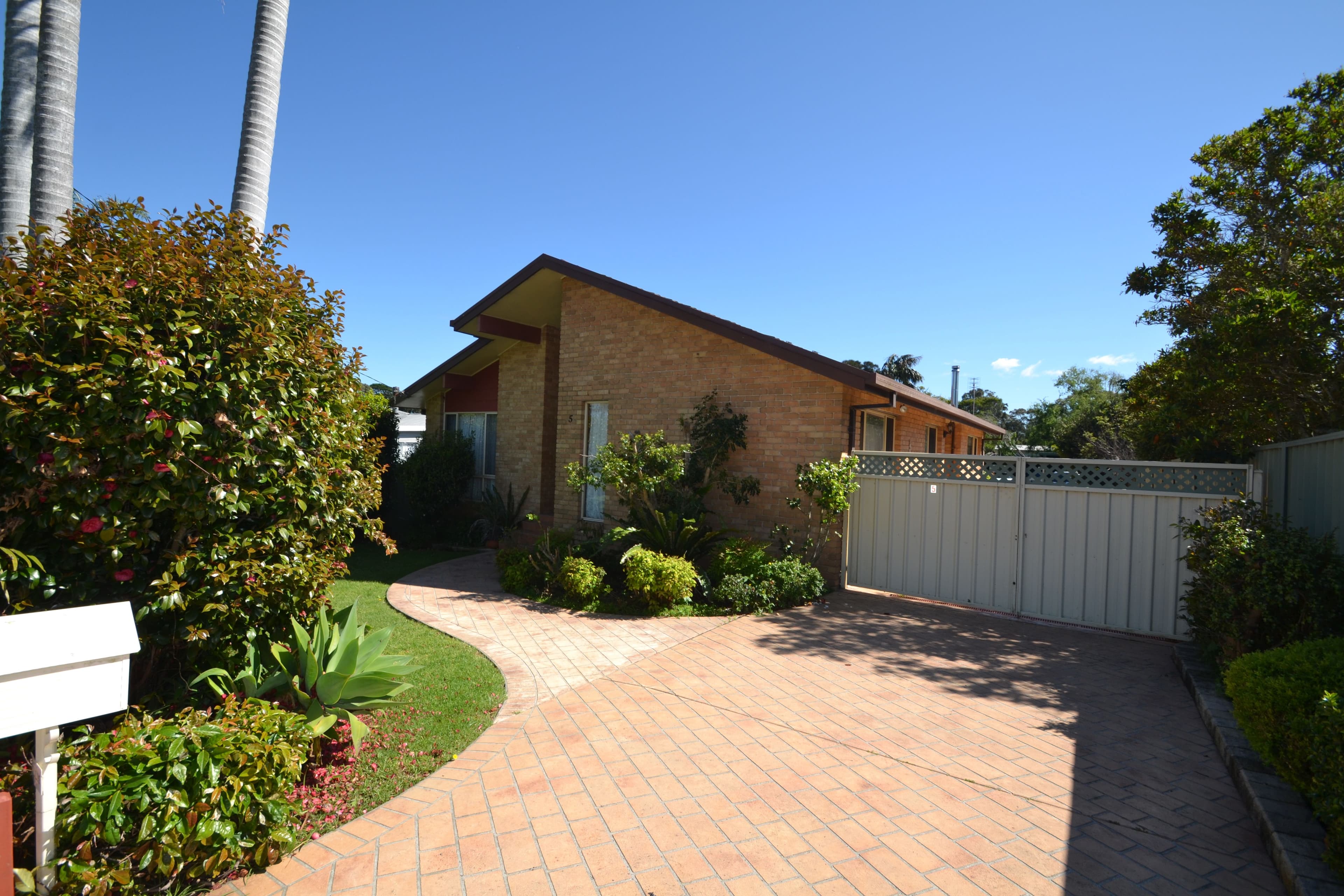 5 Otranto Avenue, Orient Point NSW 2540, Orient Point - Thumbnail 3