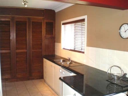 75 Invermore Street, Mount Gravatt East QLD 4122, Mount Gravatt East - Thumbnail 2