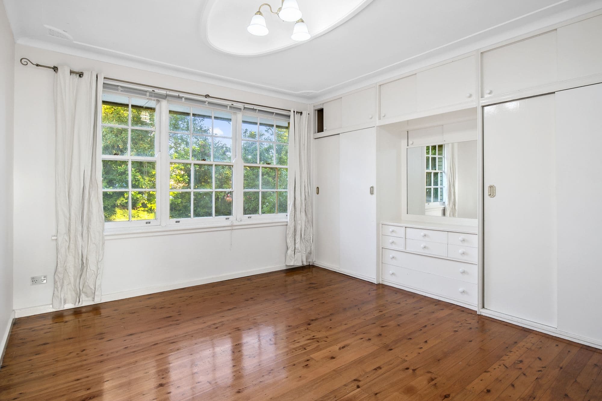 16 Anthony Road, Castle Hill NSW 2154, Castle Hill - Thumbnail 2