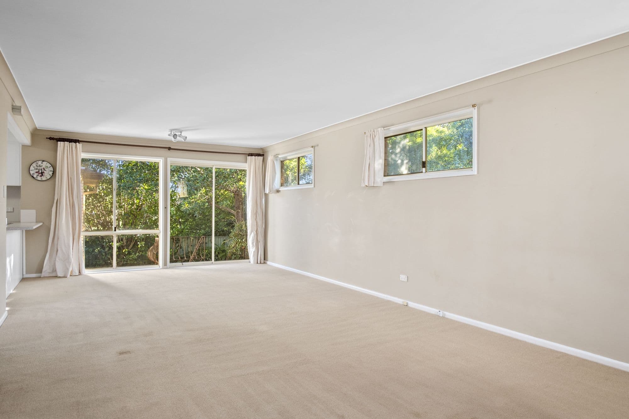 16 Anthony Road, Castle Hill NSW 2154, Castle Hill - Thumbnail 3