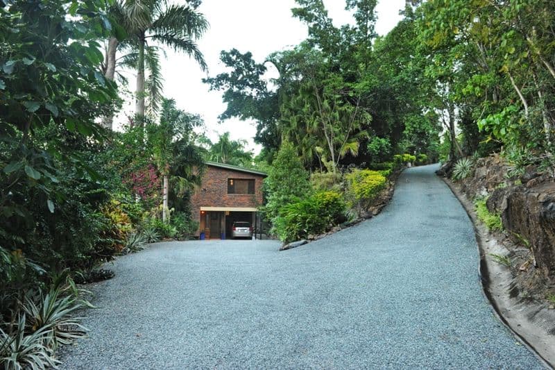 82 Staniland Drive, STRATHDICKIE QLD 4800, Strathdickie - Thumbnail 4
