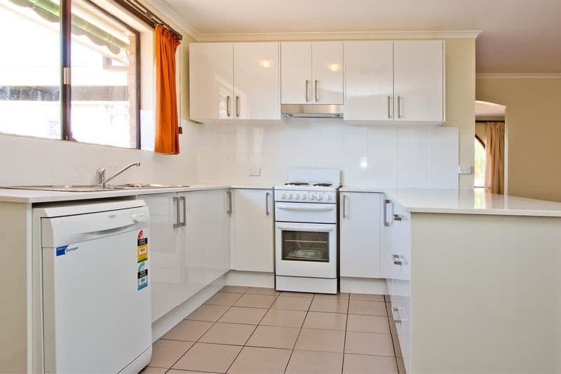 5 Cunningham Street, Morphett Vale SA 5162, Morphett Vale - Thumbnail 5