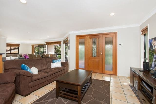 38 Heeler Court, SHAILER PARK QLD 4128, Shailer Park - Thumbnail 3