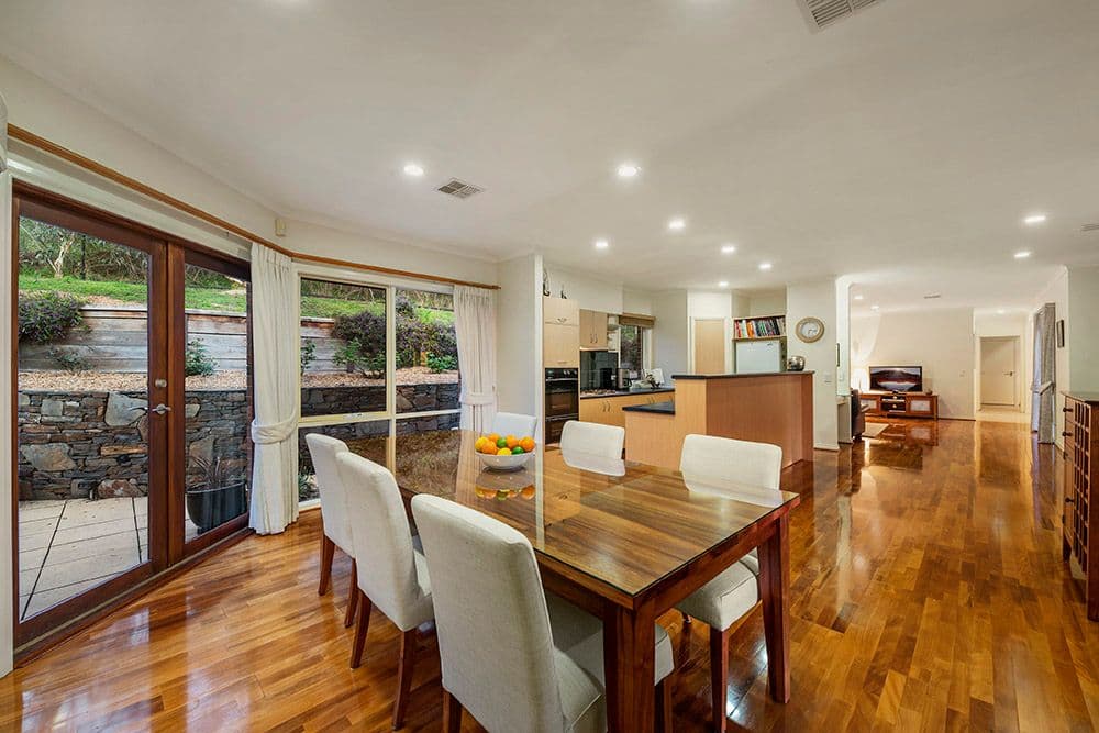 2 Mirabella Court, WARRANDYTE VIC 3113, Warrandyte - Thumbnail 4