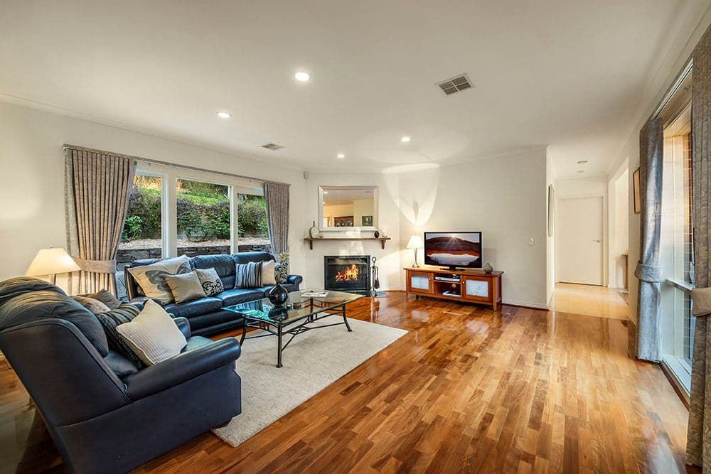 2 Mirabella Court, WARRANDYTE VIC 3113, Warrandyte - Thumbnail 5