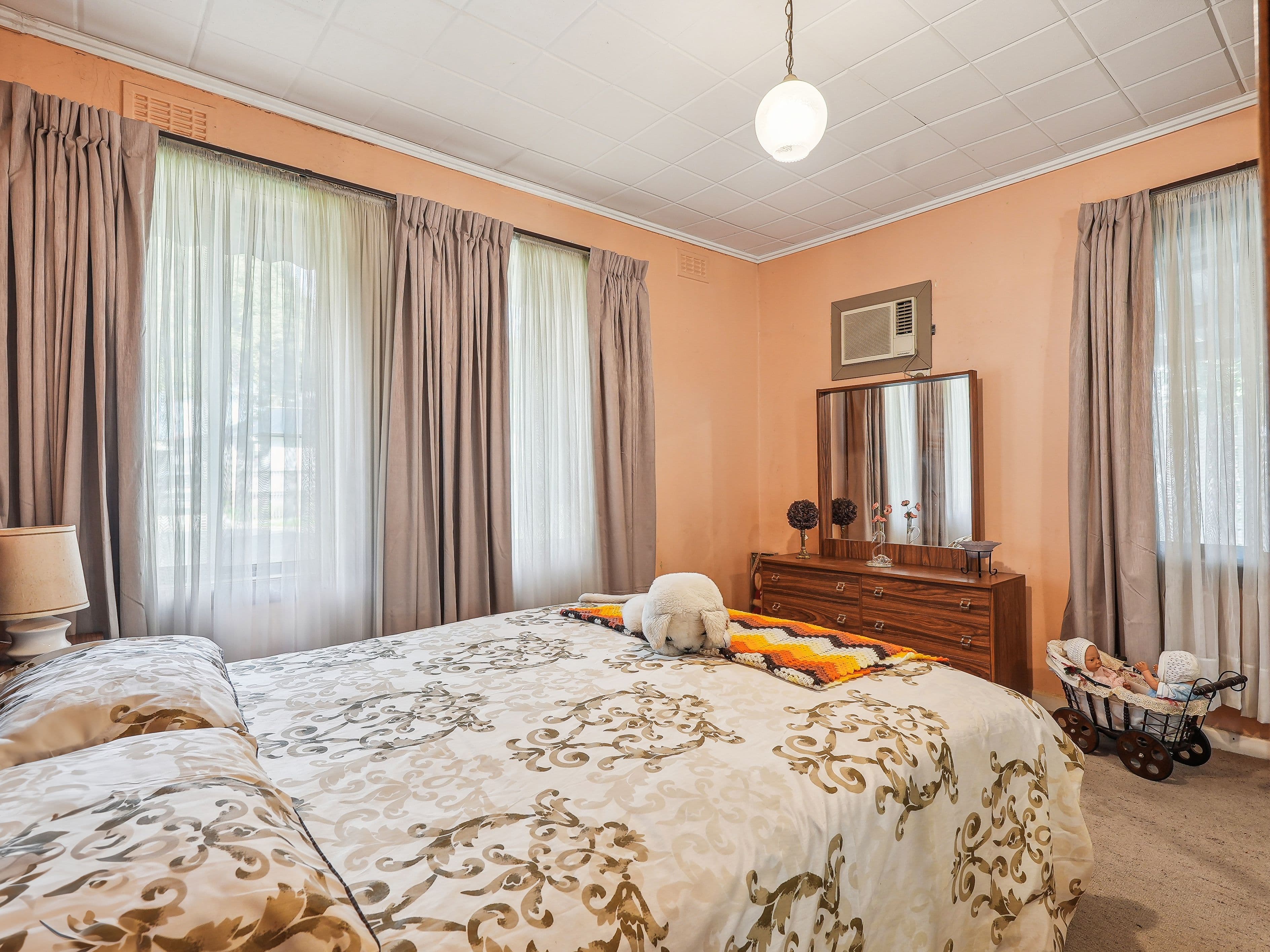 73 Lane Crescent, Reservoir VIC 3073, Reservoir - Thumbnail 5