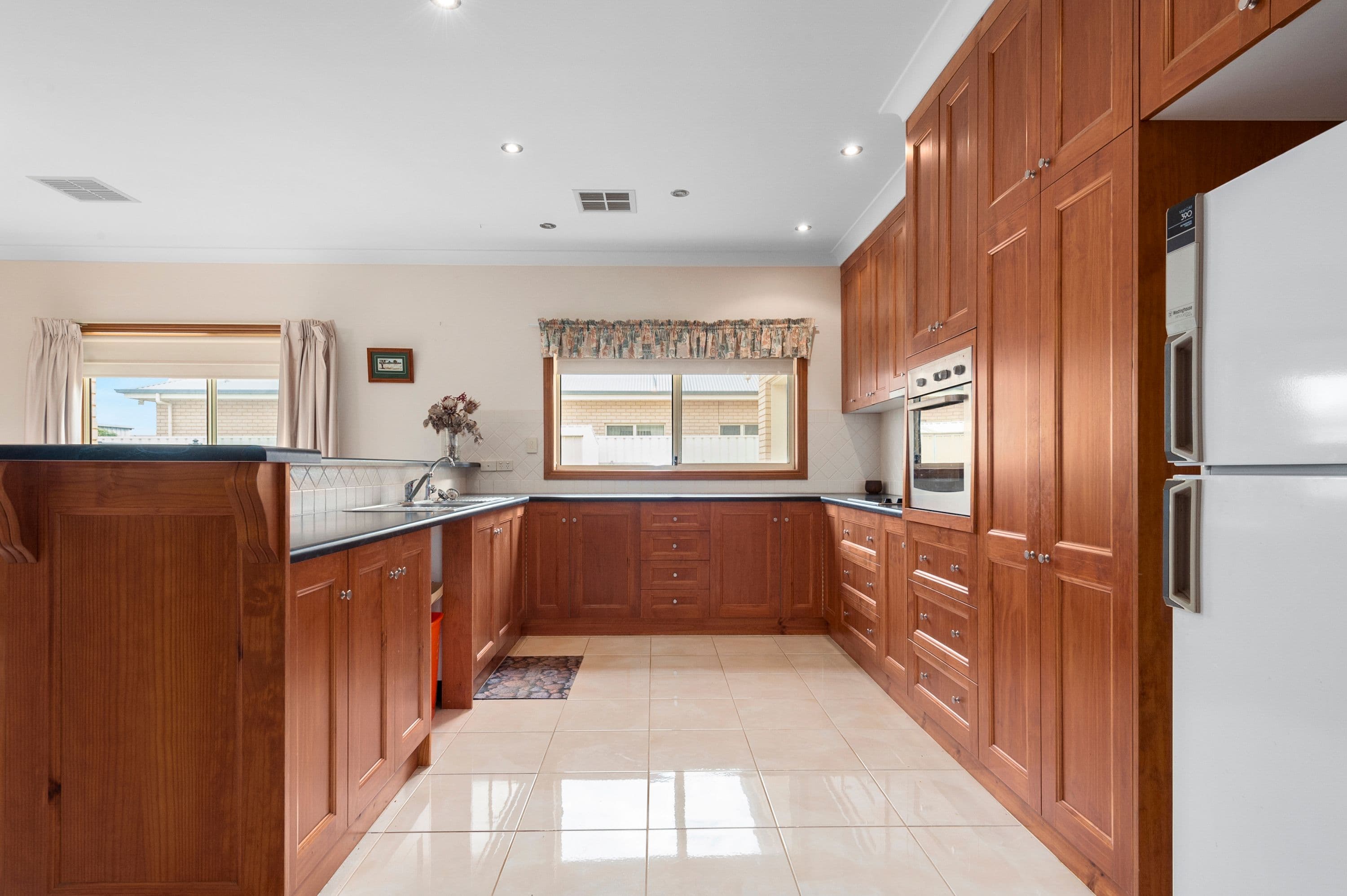 21 Price Street, Wallaroo SA 5556, Wallaroo - Thumbnail 5