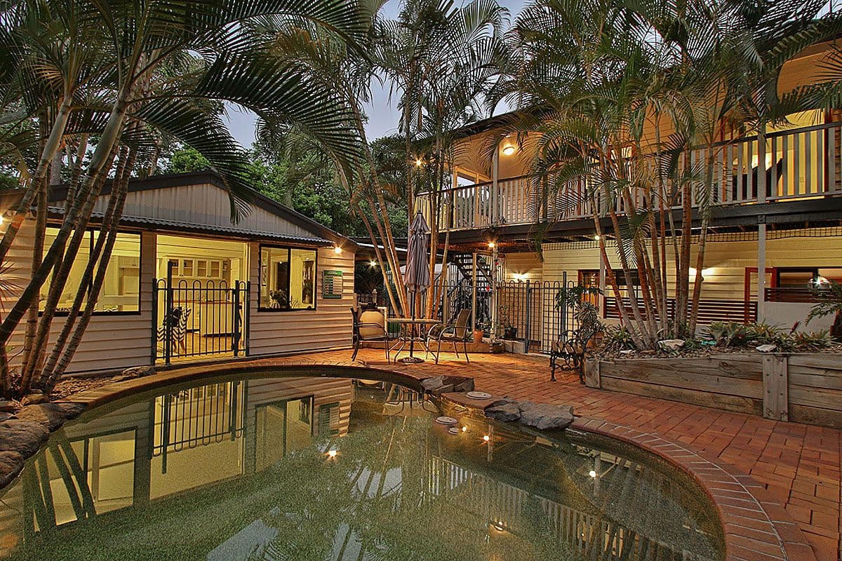 11 Sterculia Avenue, Holland Park West QLD 4121, Holland Park West - Thumbnail 4
