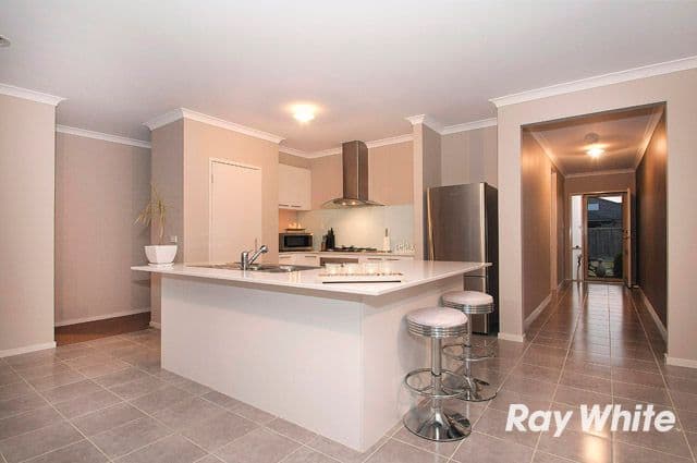 24 Tea Tree Court, LYNDHURST VIC 3975, Lyndhurst - Thumbnail 3