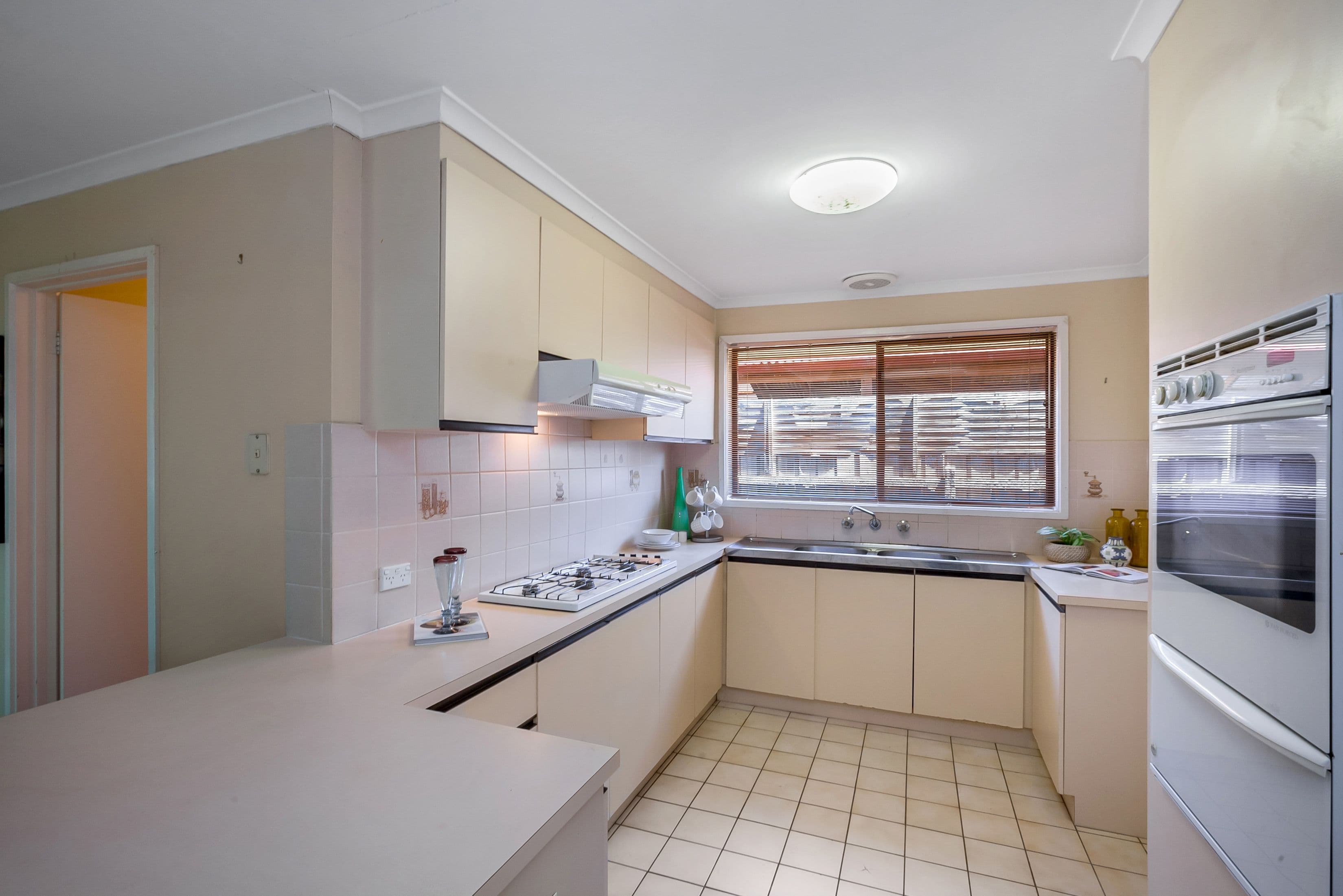 27 Jacaranda Drive, Mill Park VIC 3082, Mill Park - Thumbnail 5