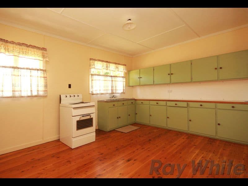 24 Grenville Street, Basin Pocket QLD 4305, Basin Pocket - Thumbnail 3
