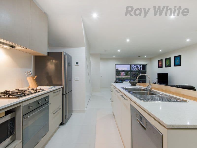 24 Ashberg Drive, Waterways VIC 3195, Waterways - Thumbnail 6