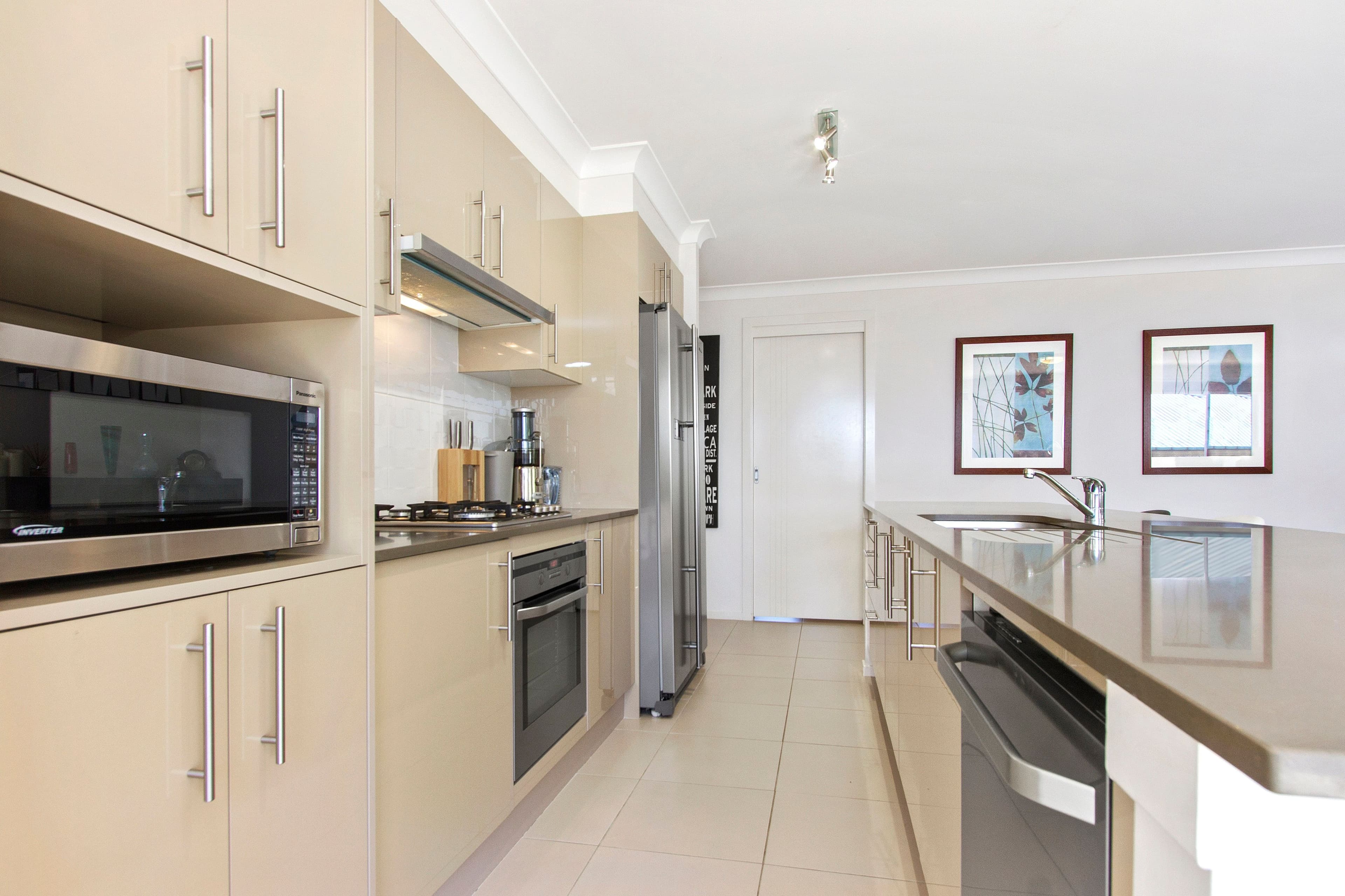 20 Freycinet Drive, Sunshine Bay - Thumbnail 6