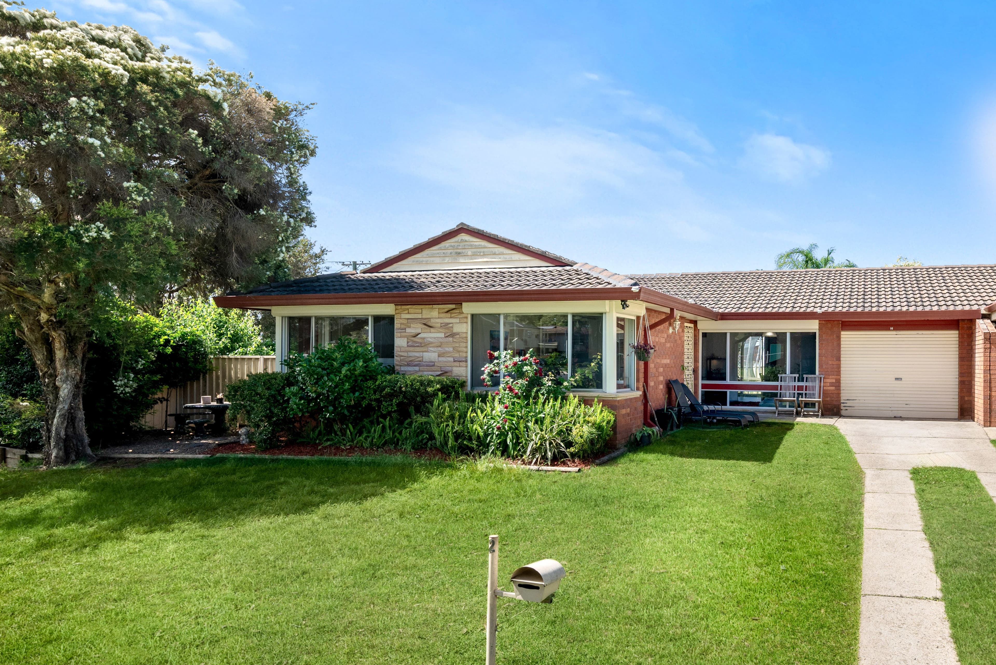 2/1 Phoenix Avenue, Ingleburn NSW 2565, Ingleburn - Image 1