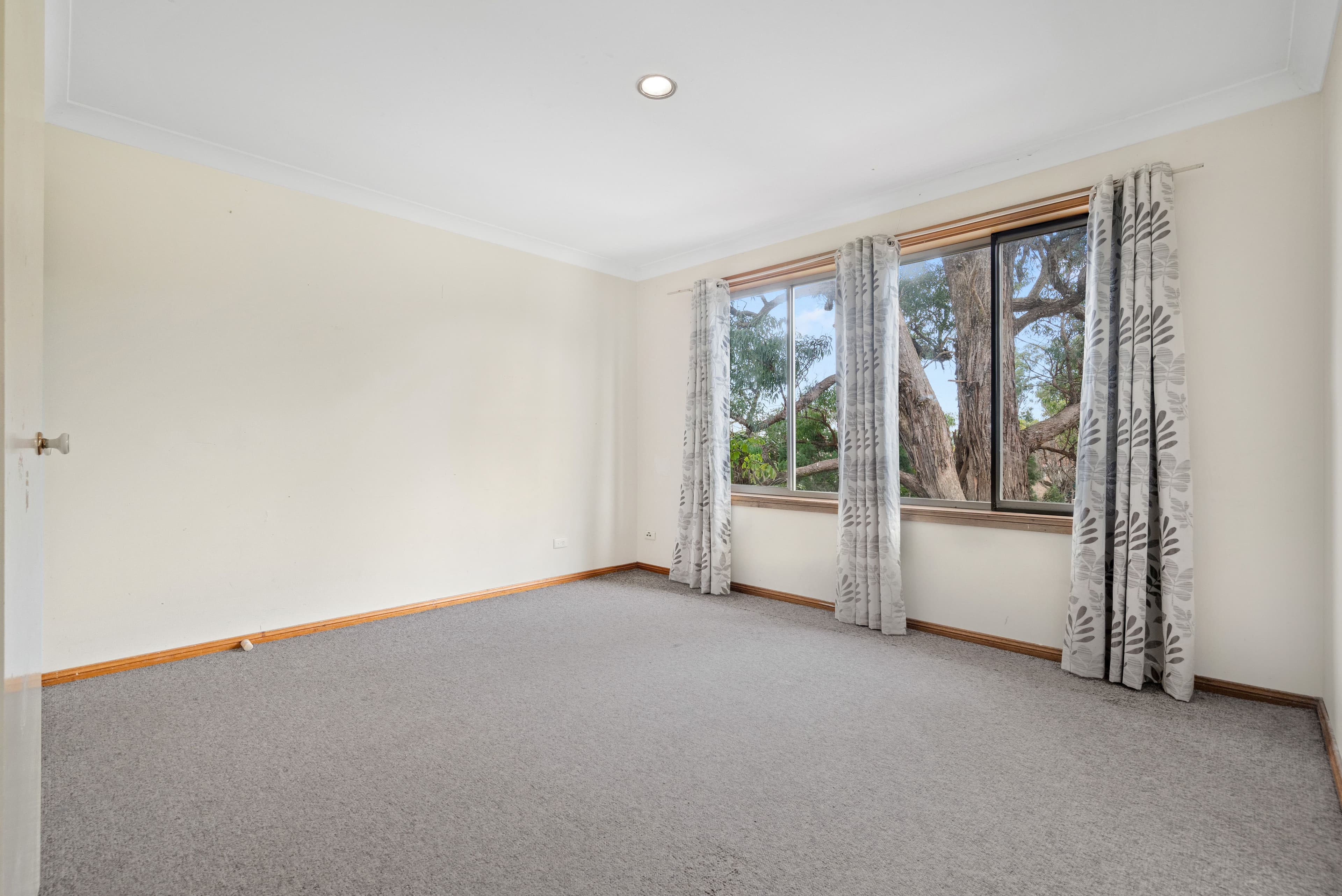 66 Longhurst Road, Minto NSW 2566, Minto - Thumbnail 8
