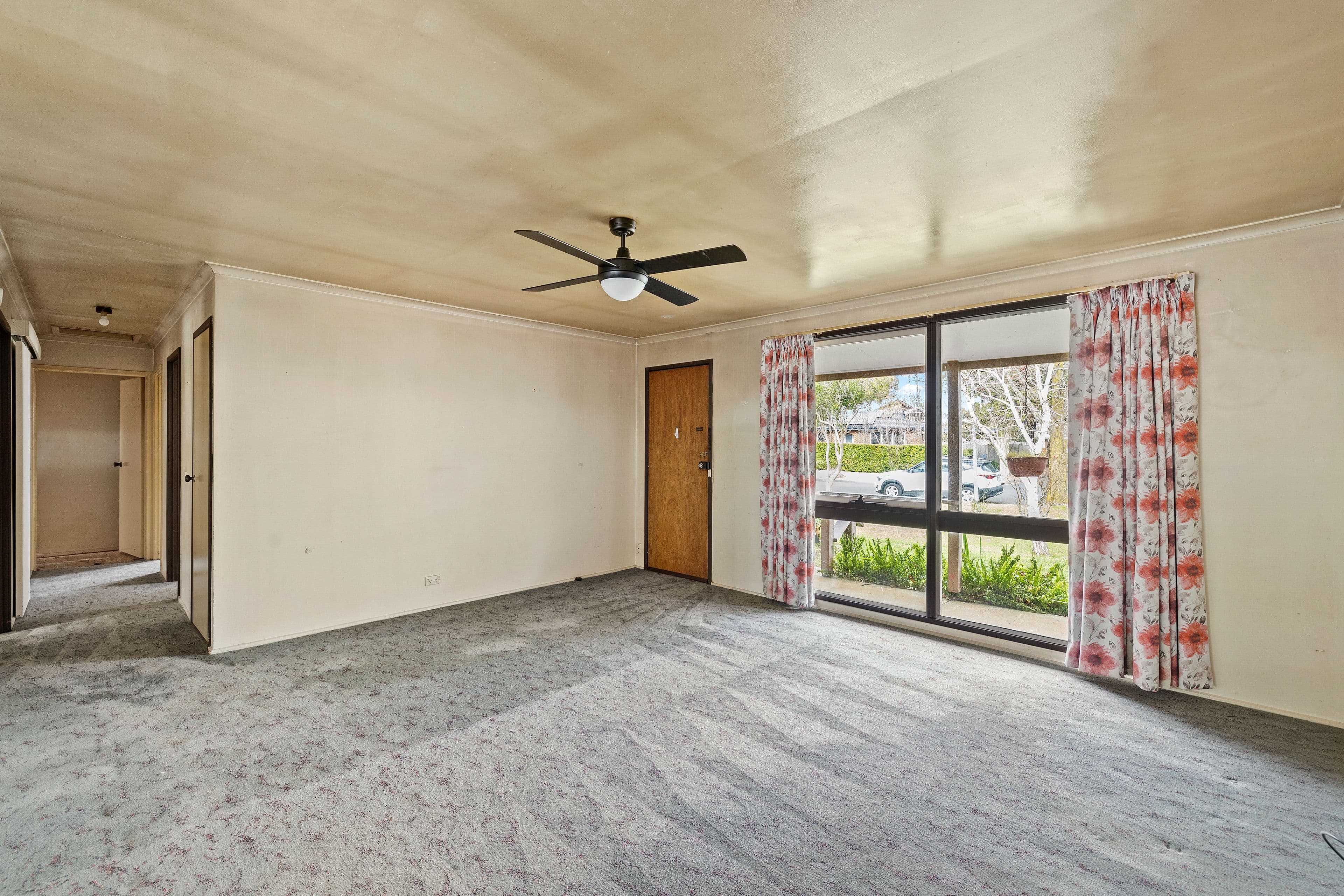 13 Westburn Grove, Scoresby VIC 3179, Scoresby - Thumbnail 4