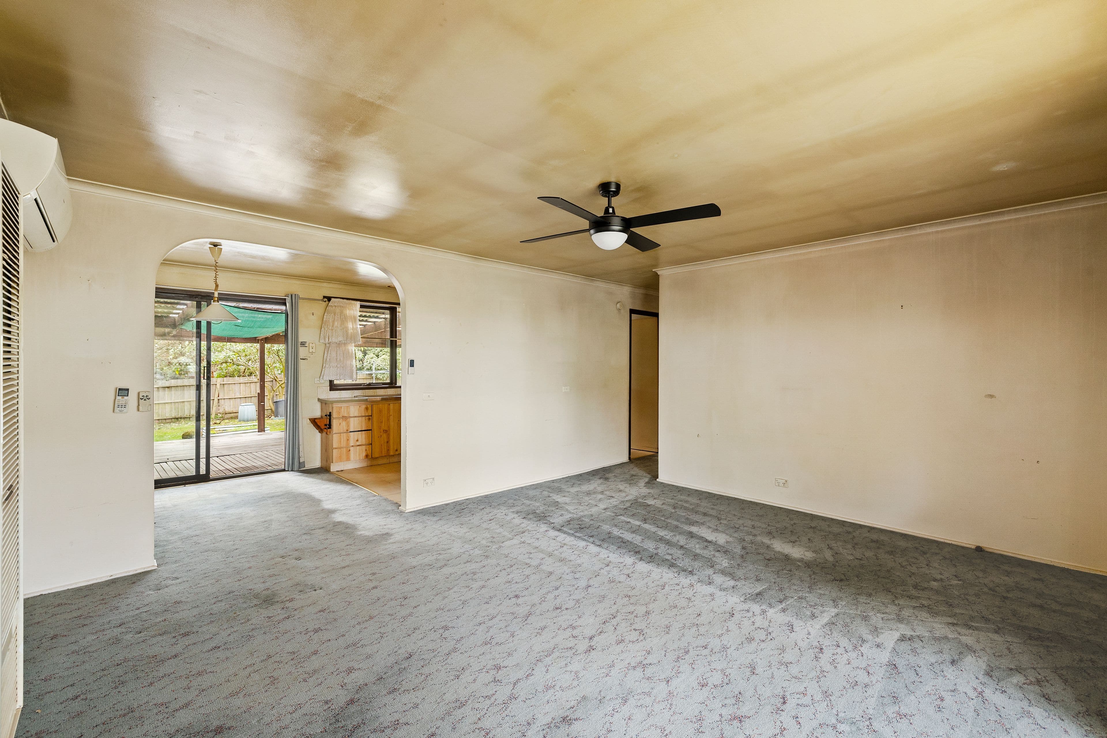 13 Westburn Grove, Scoresby VIC 3179, Scoresby - Thumbnail 7
