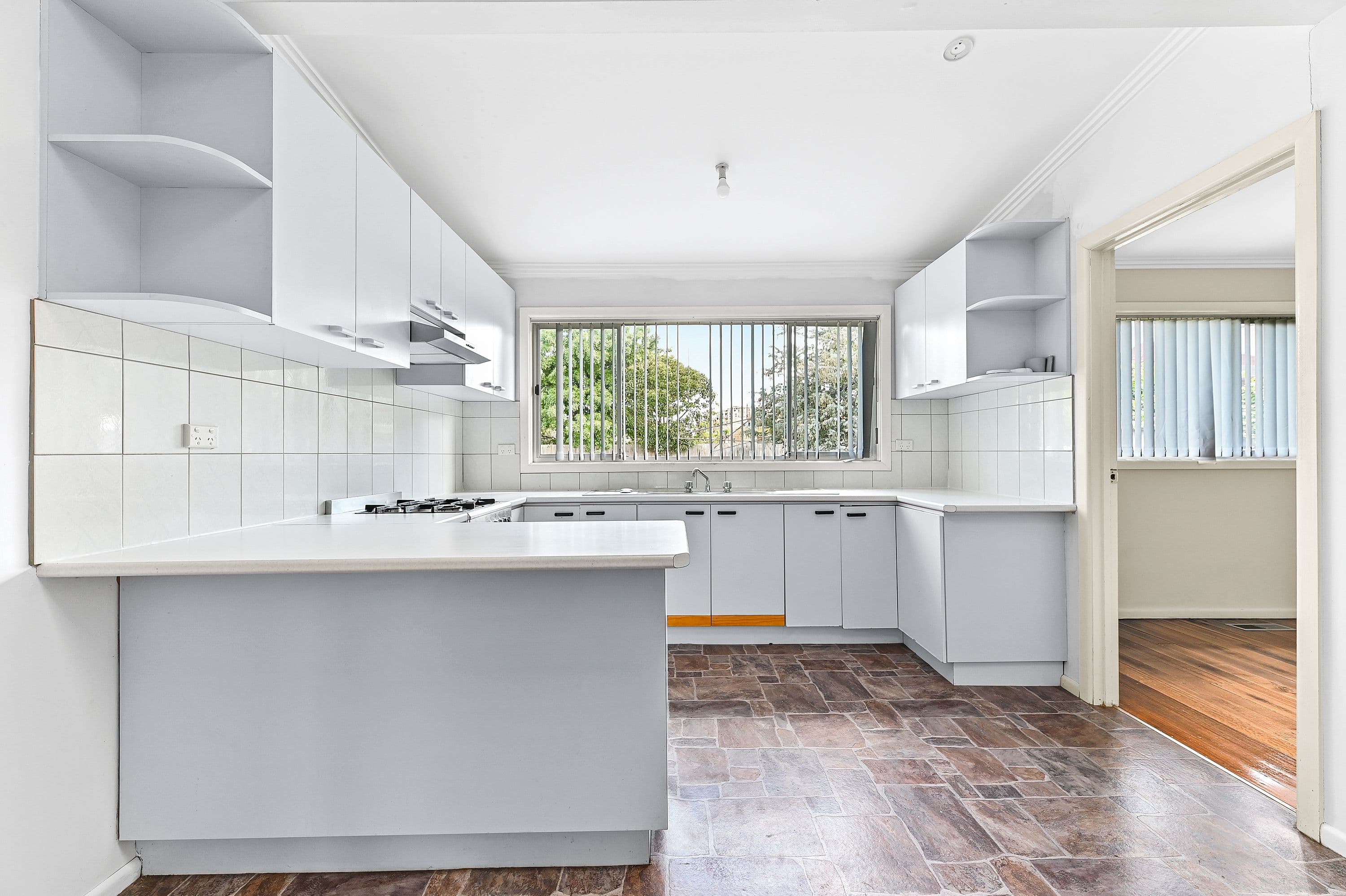 19 Stockdale Avenue, Clayton VIC 3168, Clayton - Thumbnail 3