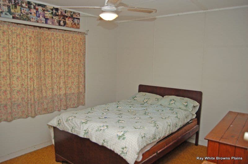 351-353 Clifton Drive, NORTH MACLEAN QLD 4280, North Maclean - Thumbnail 7