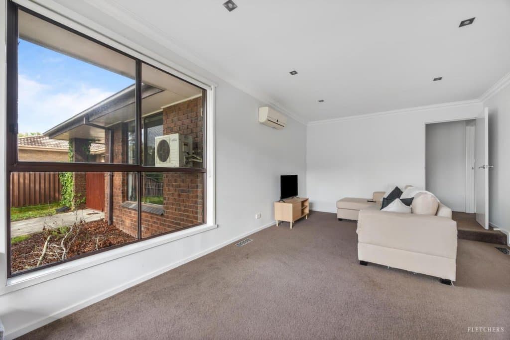10 Hermitage Avenue, Mount Clear - Thumbnail 5
