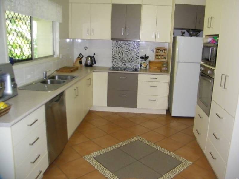 26 Dalton Street, CLINTON QLD 4680, Clinton - Thumbnail 3